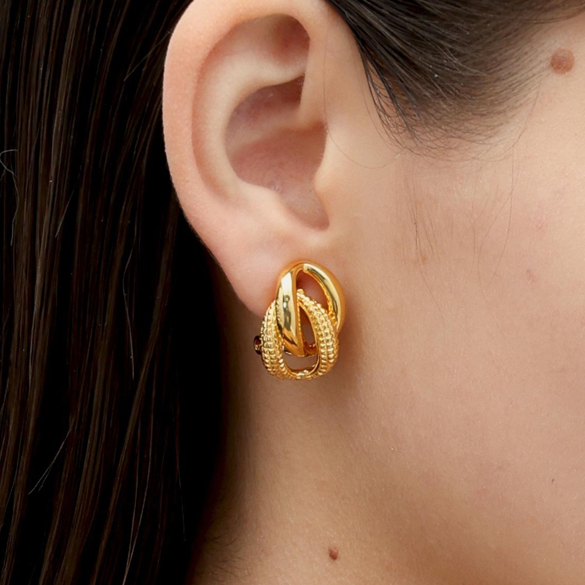 RSNY chain shaped earrings - R2071B