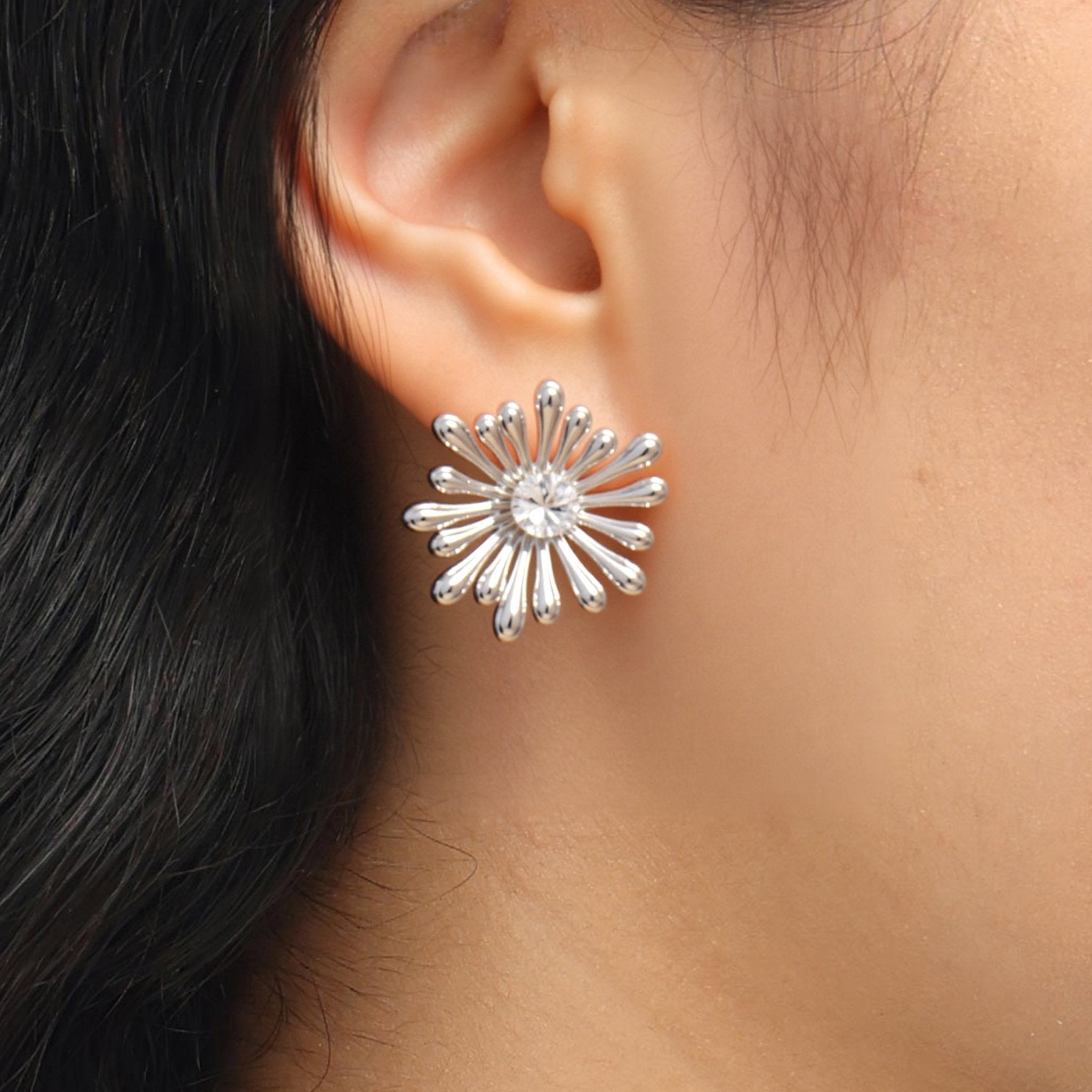 RSNY Daisy Earrings - R2249A