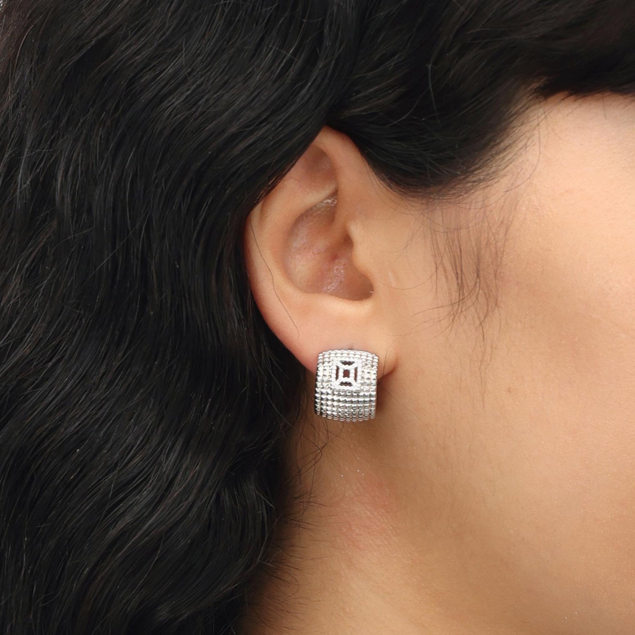 RSNY diamond pattern earrings - R2023A