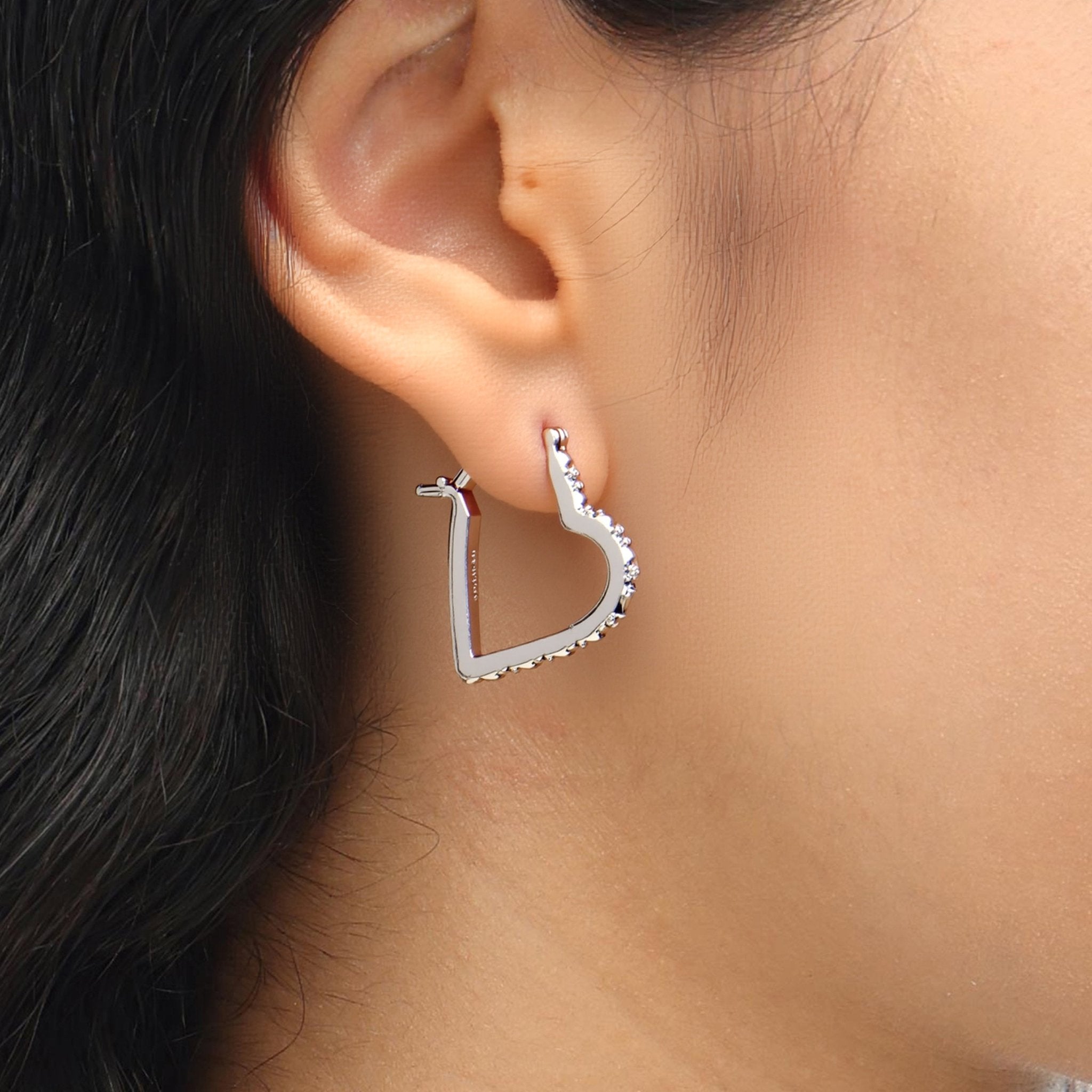 RSNY Diamond Pattern Heart Earrings - R2193A