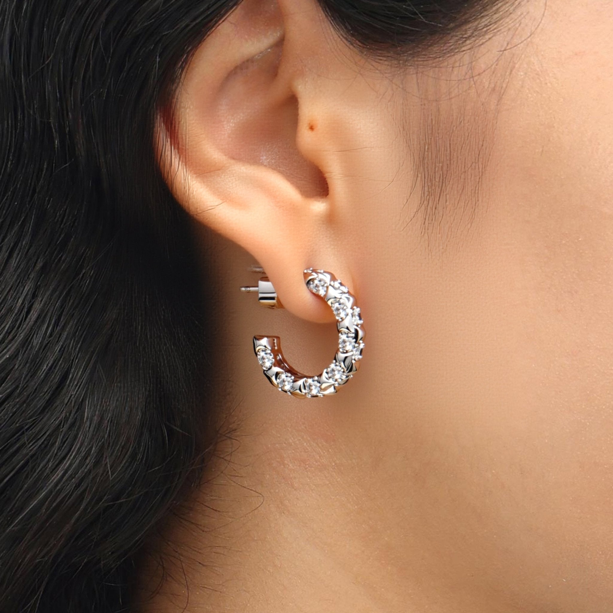 RSNY Diamond Pattern Minimalist Earrings - R2194A
