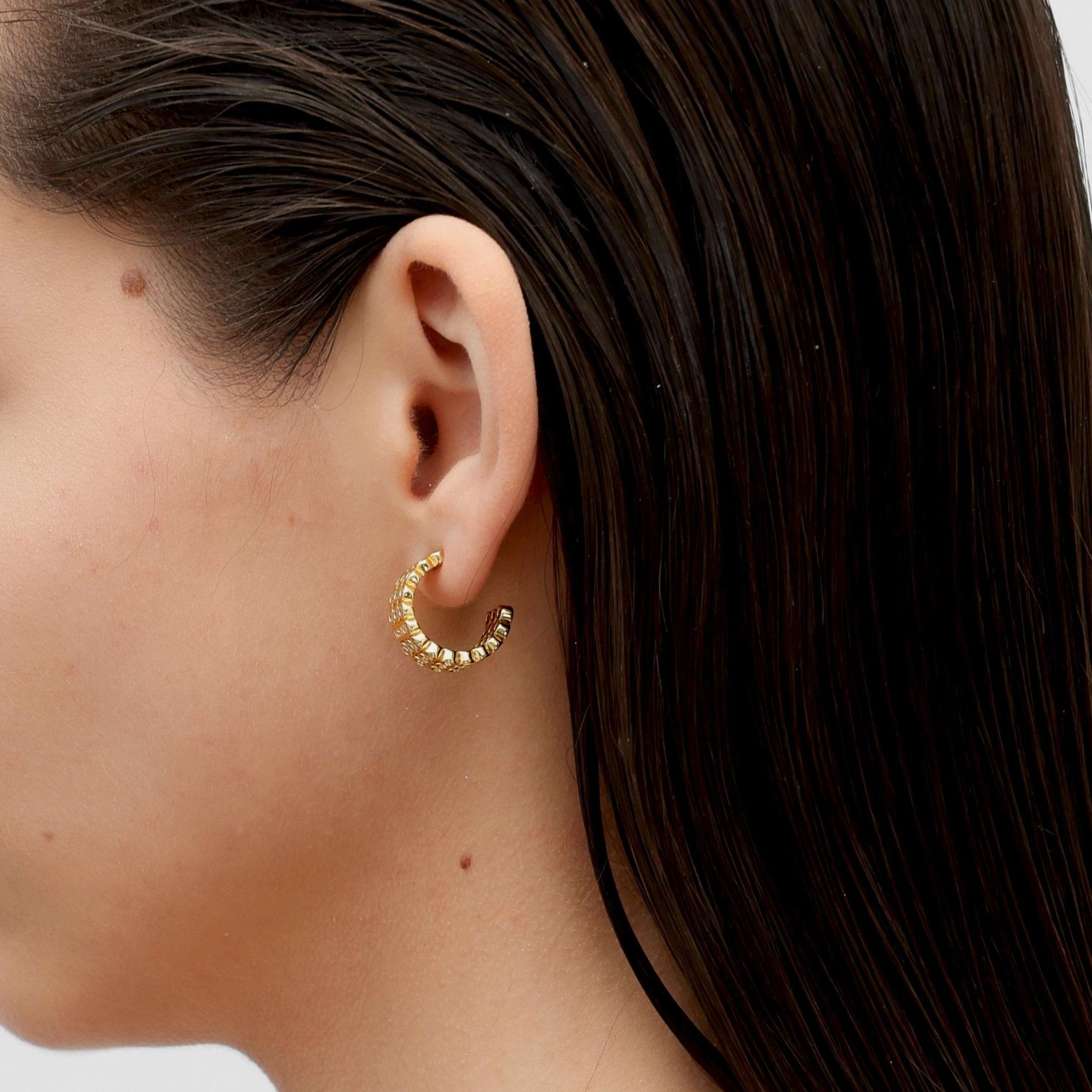 RSNY diamond shaped earrings - R1789B