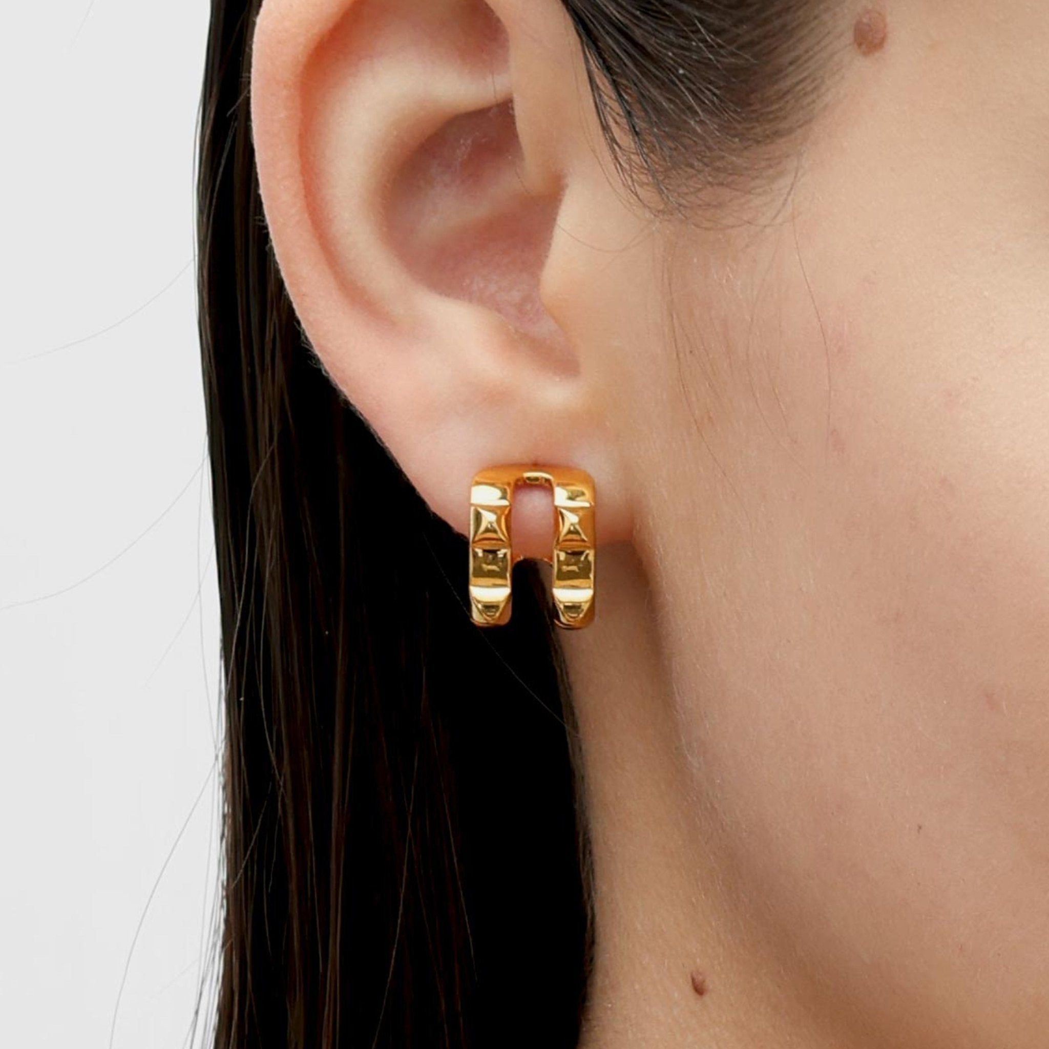 RSNY Diamond Textured Earrings - R2077B