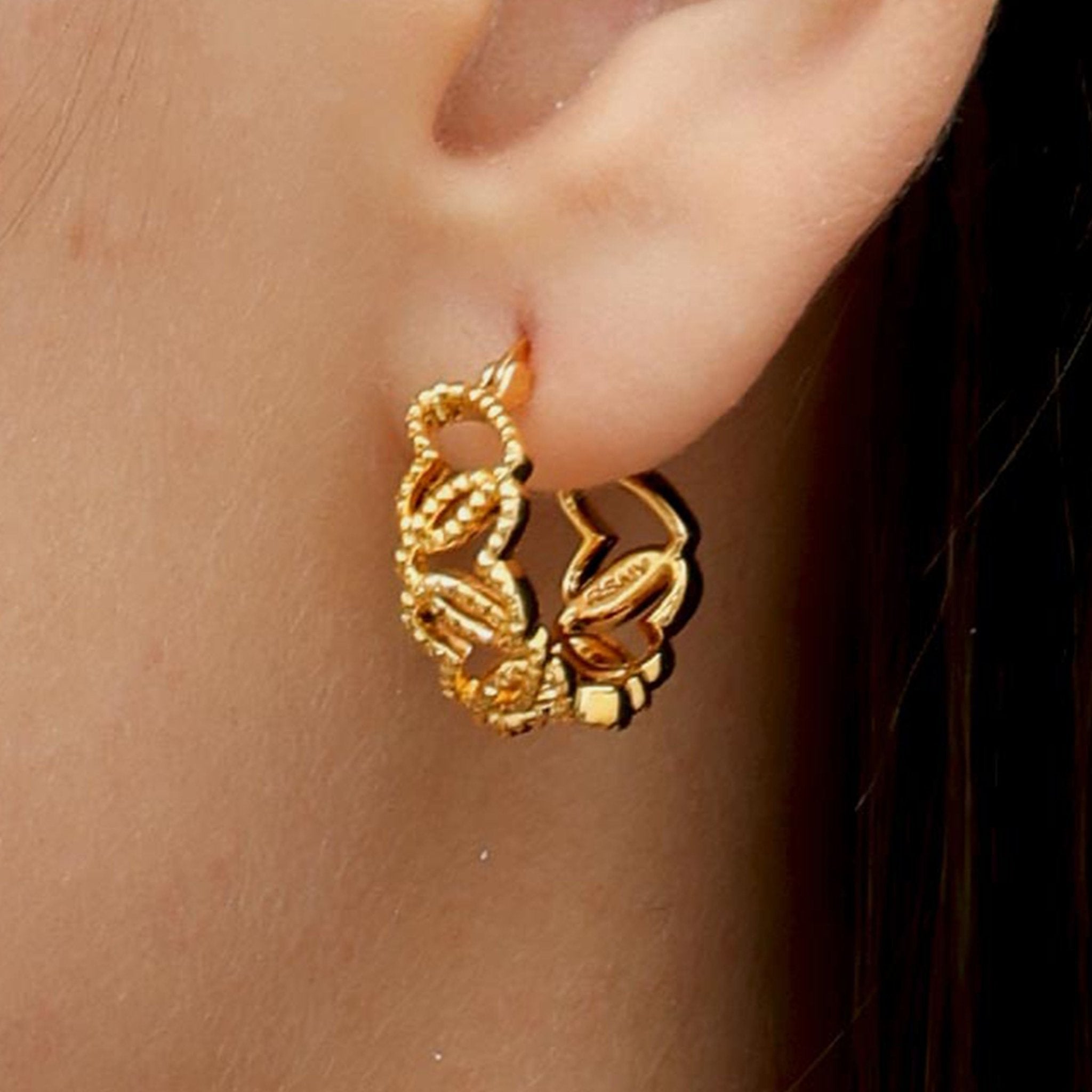 RSNY Diamond Textured Love Earrings - R2066B