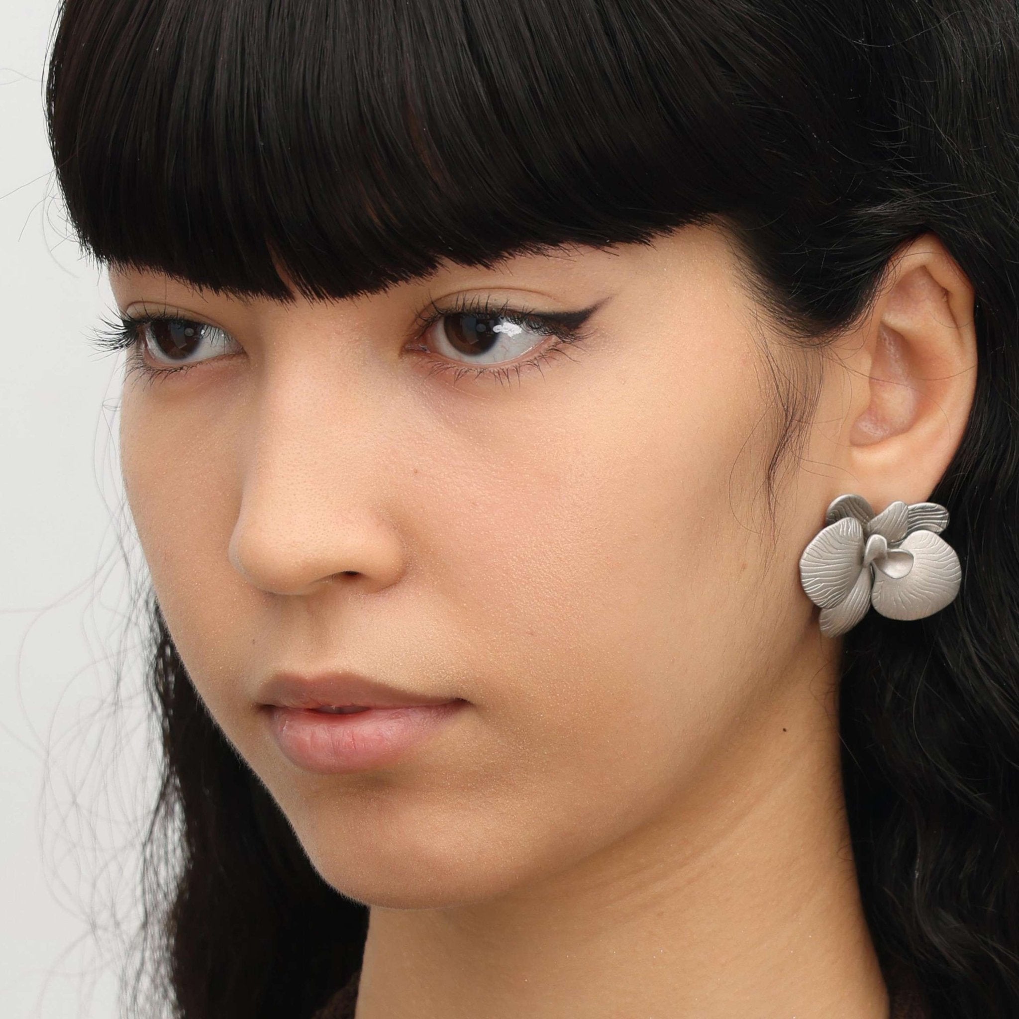 RSNY flower stud earrings - R2015