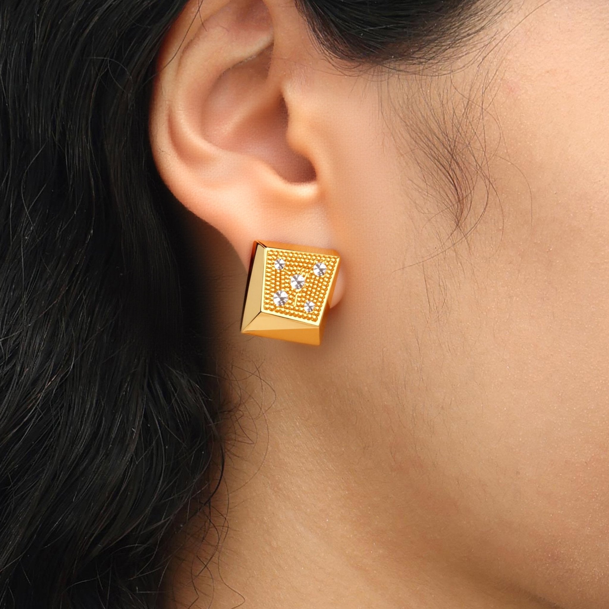 RSNY Geometric Crystal Diamond Earrings - R2216B