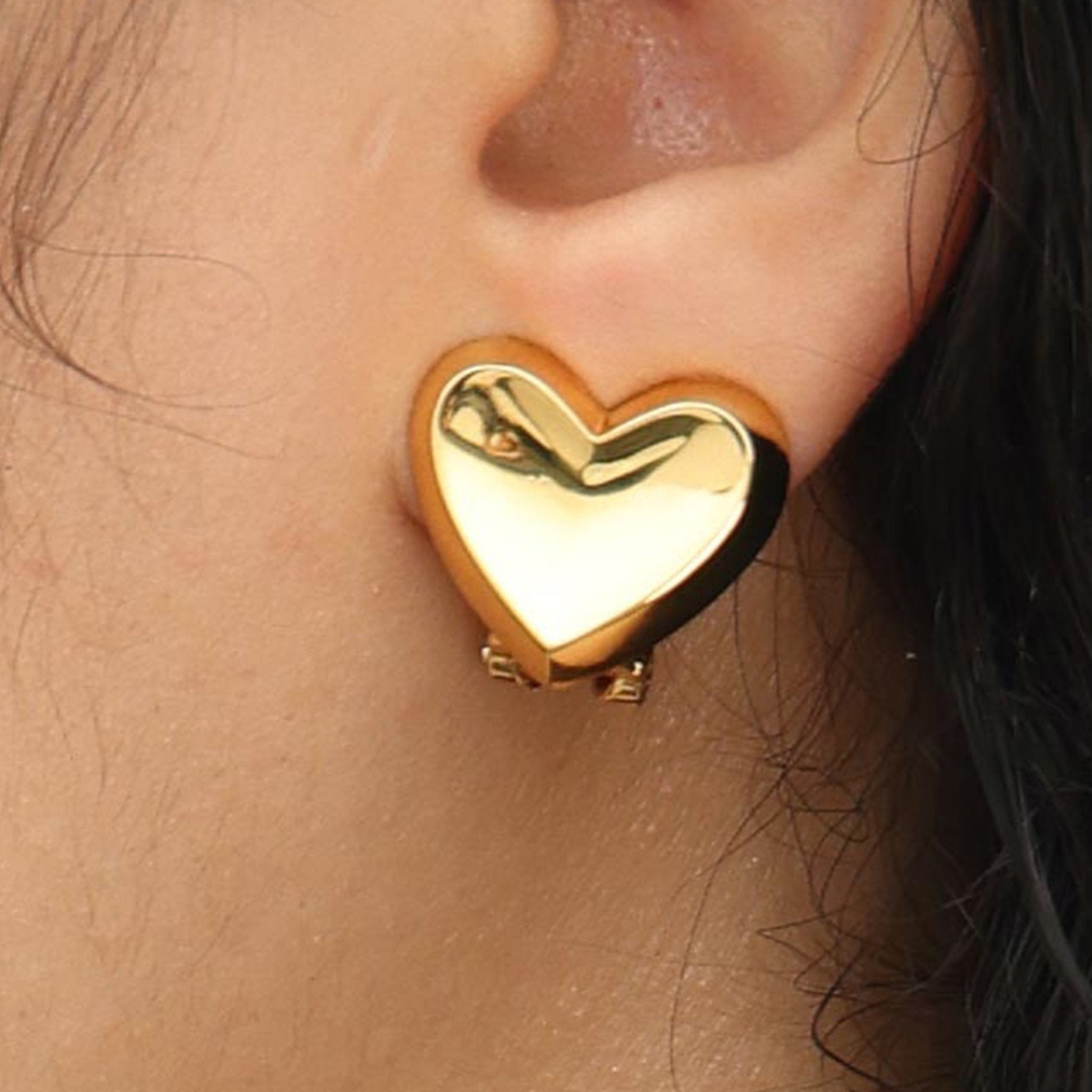 RSNY geometric love stud earrings - R2090B