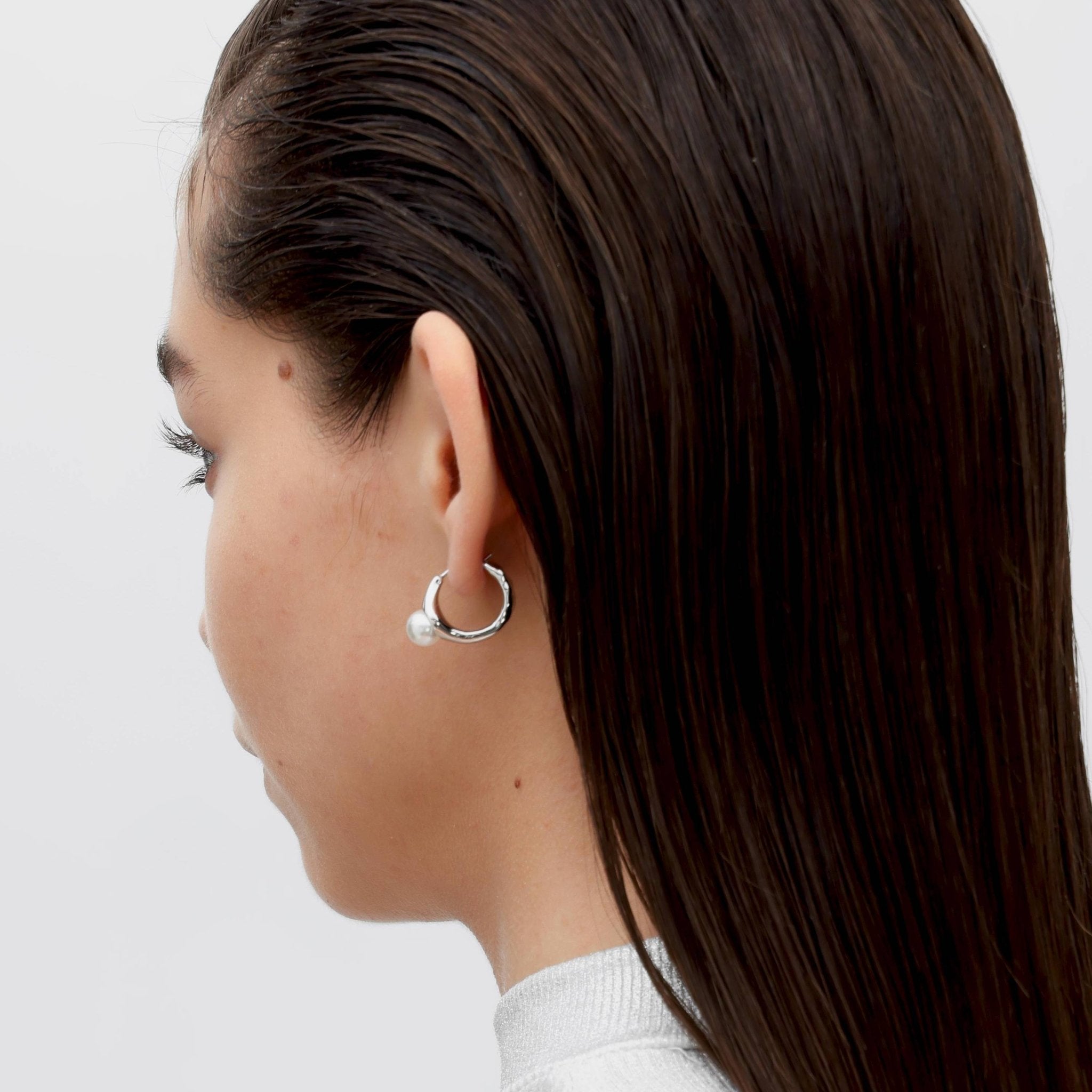 RSNY irregular pearl earrings - R2150A