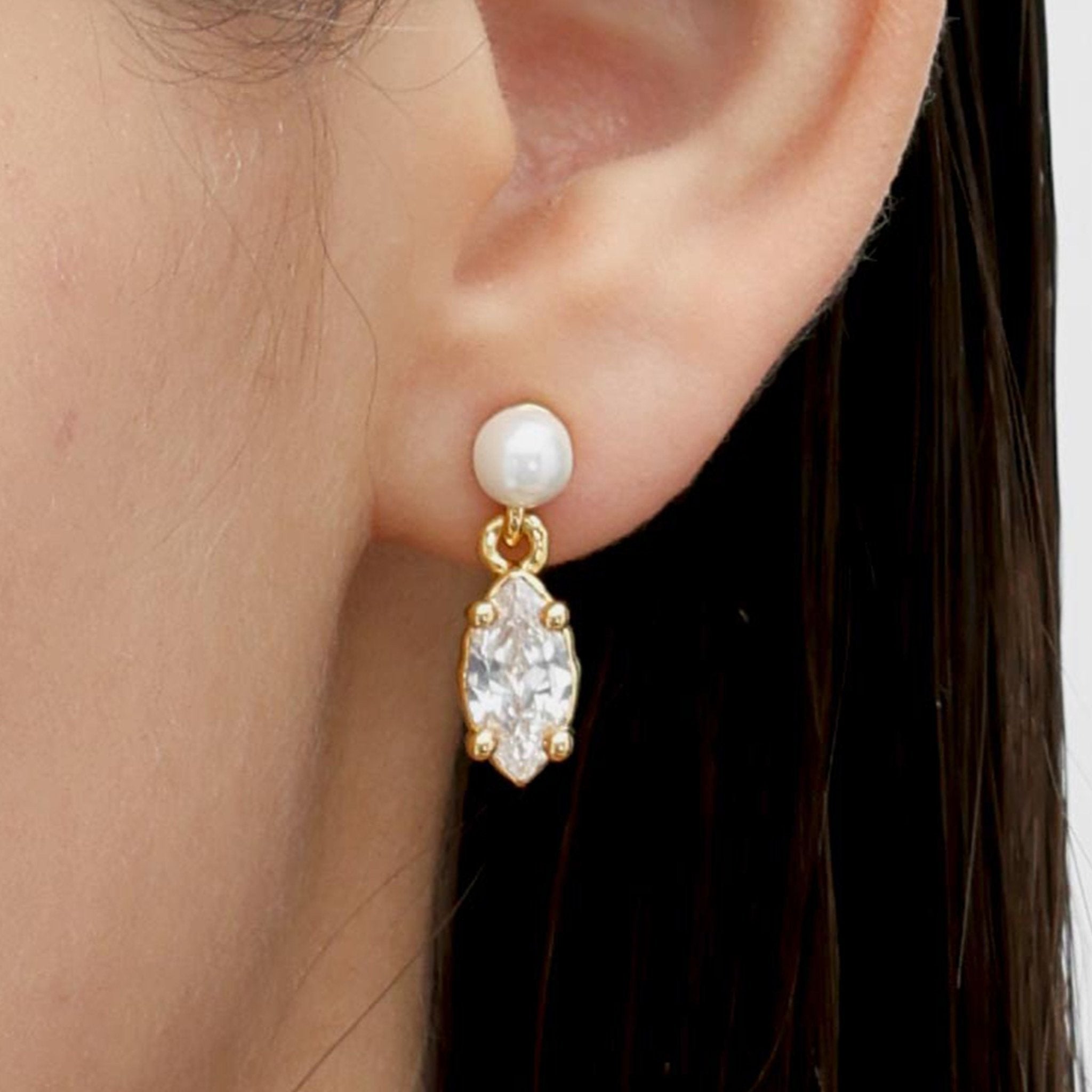 RSNY irregular pearl stud earrings - R2151B