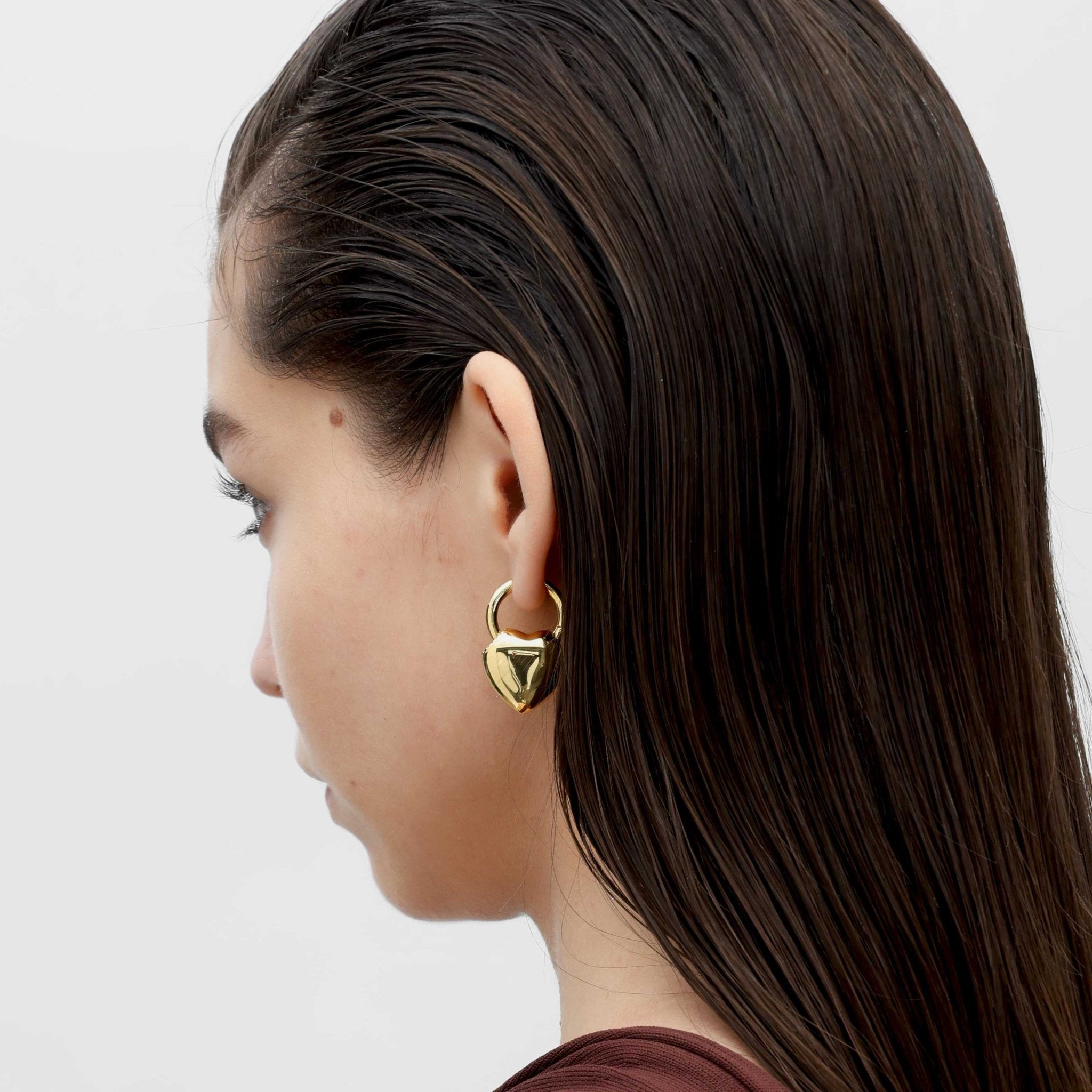 RSNY love shape earrings - R2159B