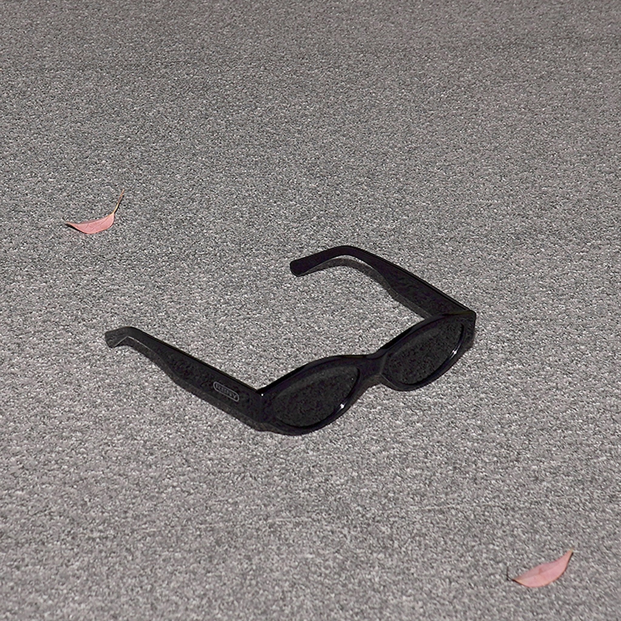 RSNY NP Cat Eye Sunglasses - MJ0005A