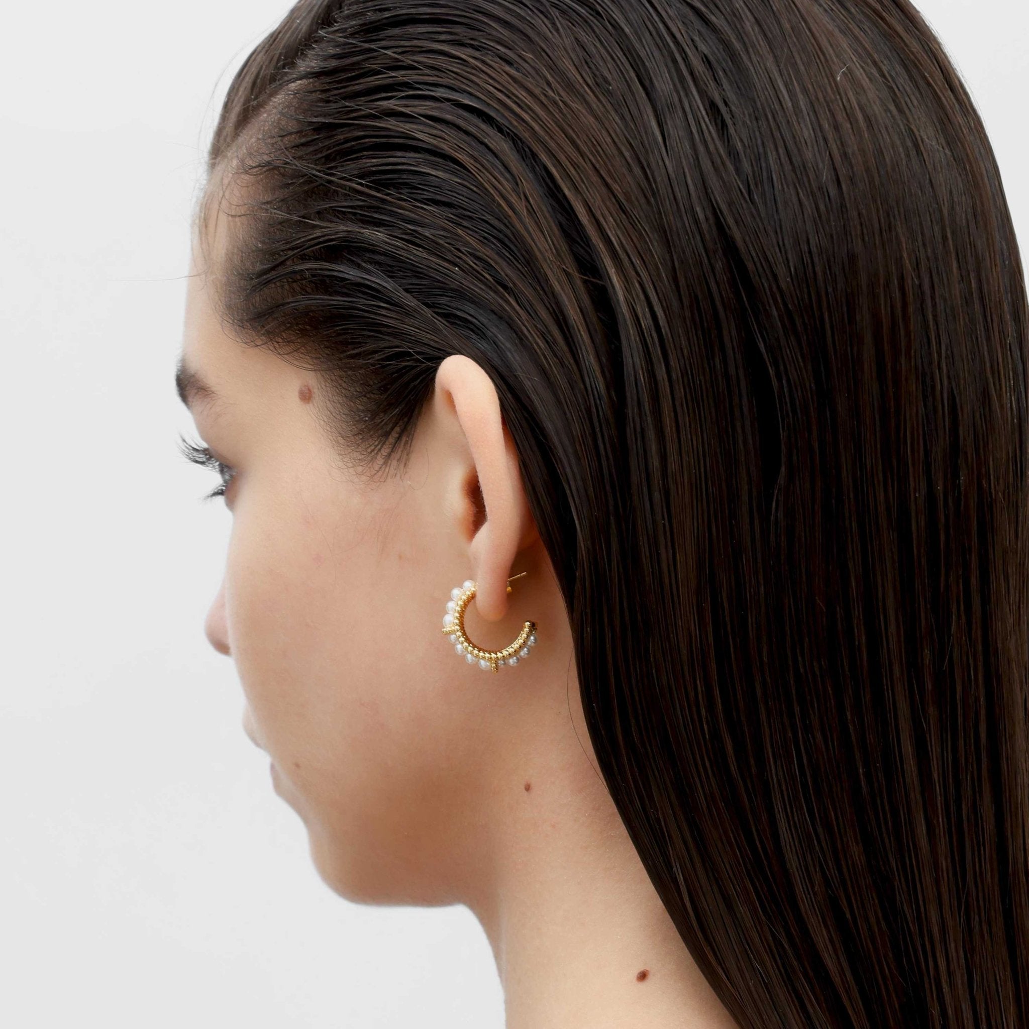 RSNY pearl earrings - R2153B