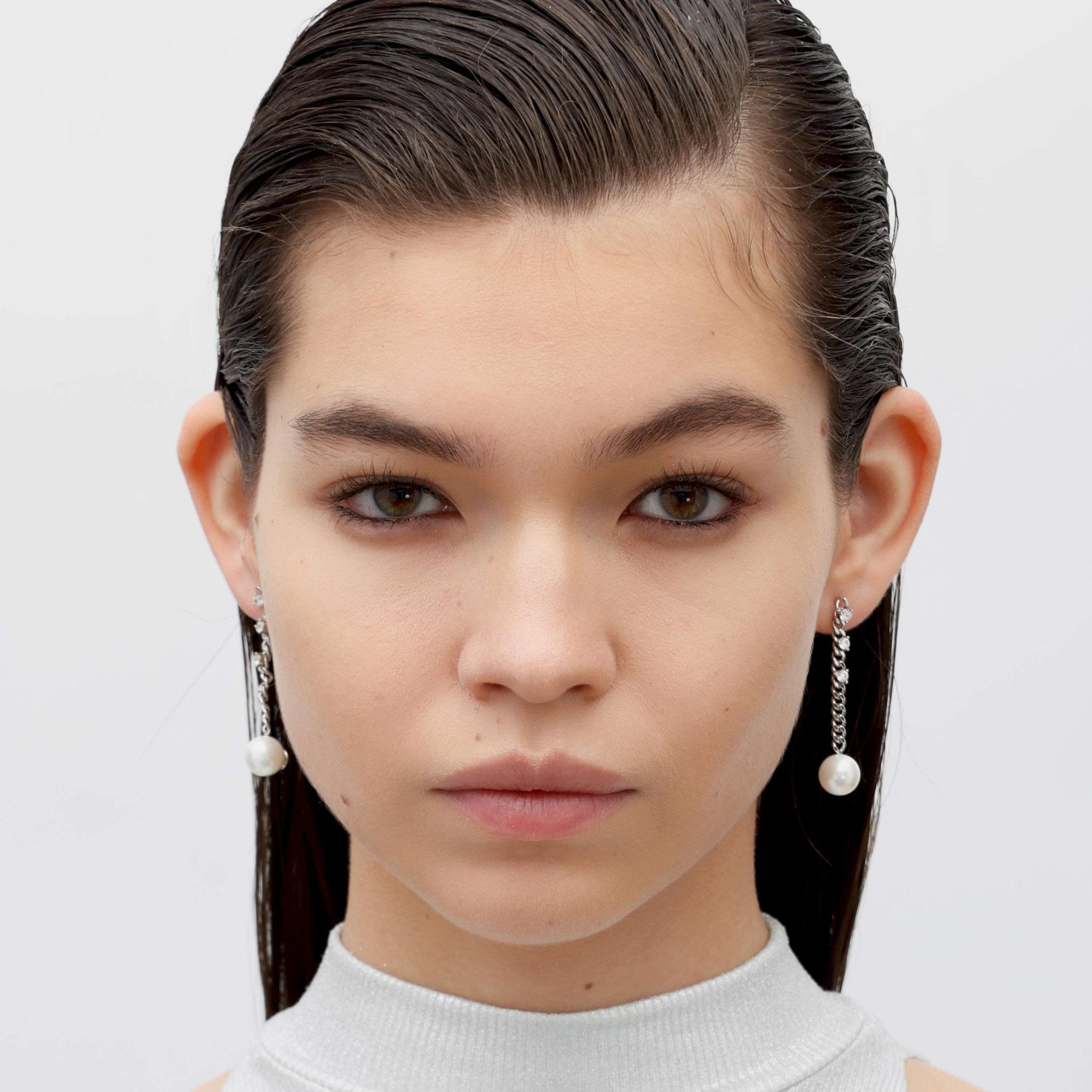 RSNY pearl soft chain earrings - R2167A