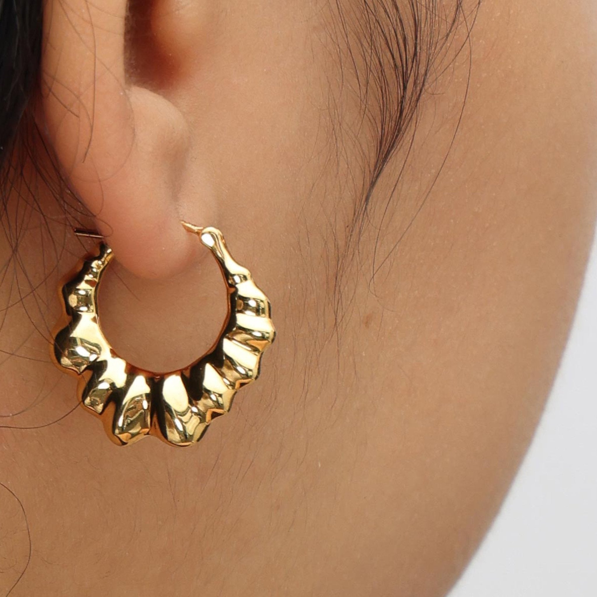 RSNY pleated earrings - R2132B