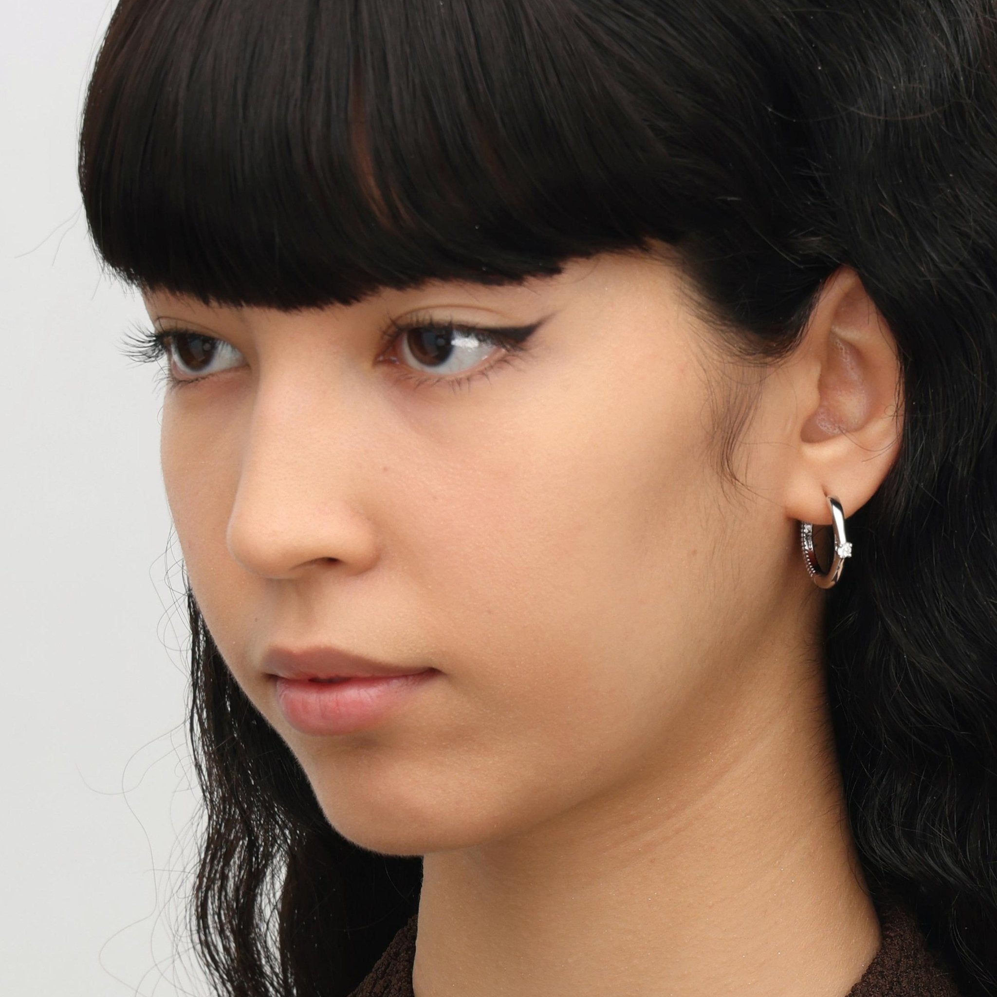 RSNY ring shape earrings - R2029A