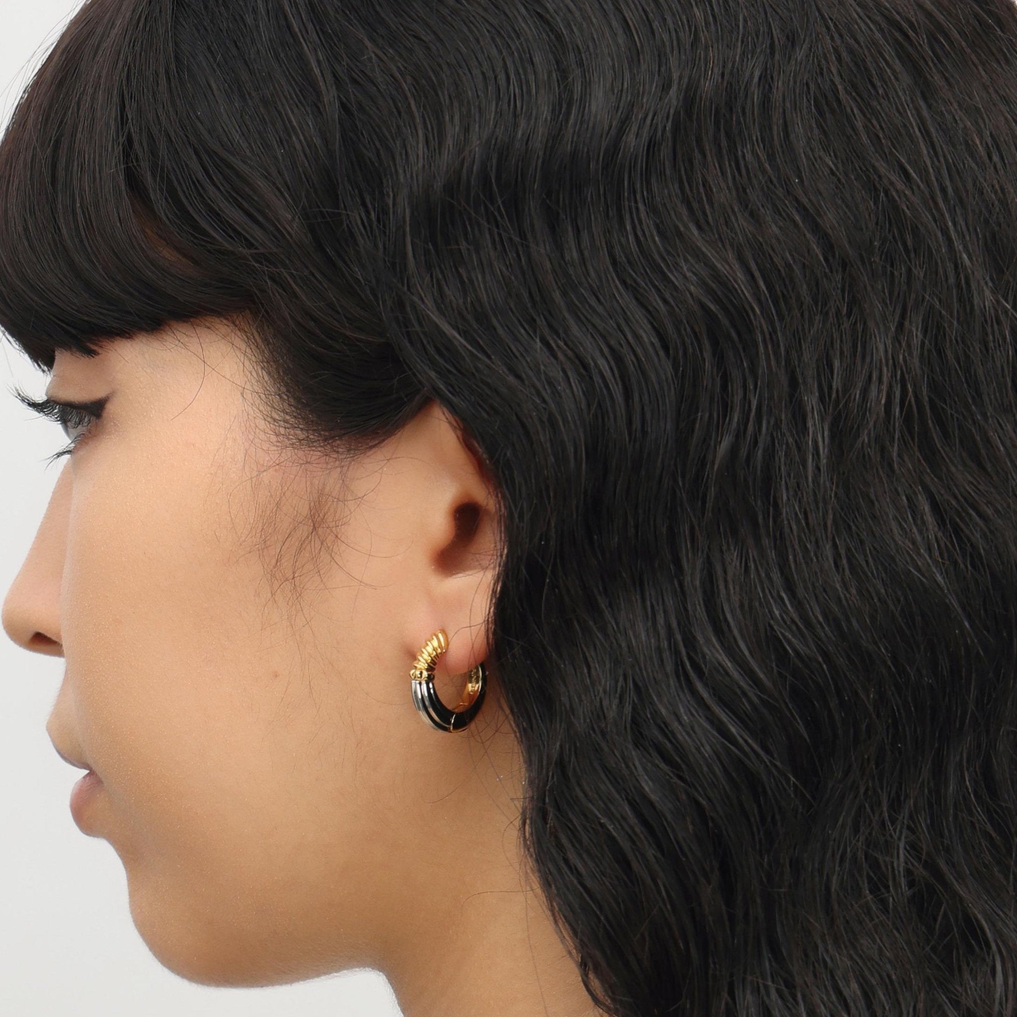 RSNY Roman stitching texture earrings - R2045A