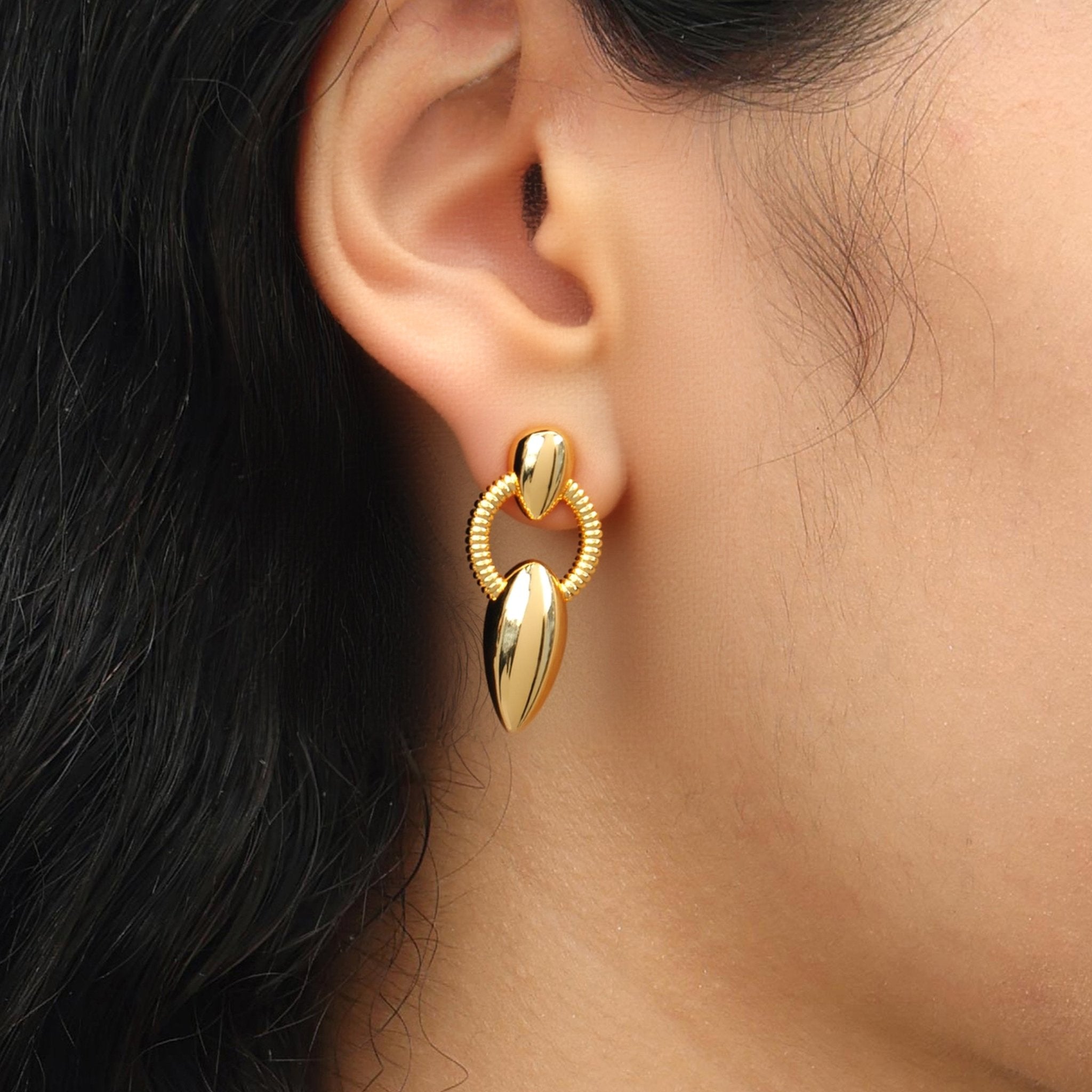 RSNY Roman Styling Earrings - R2129B