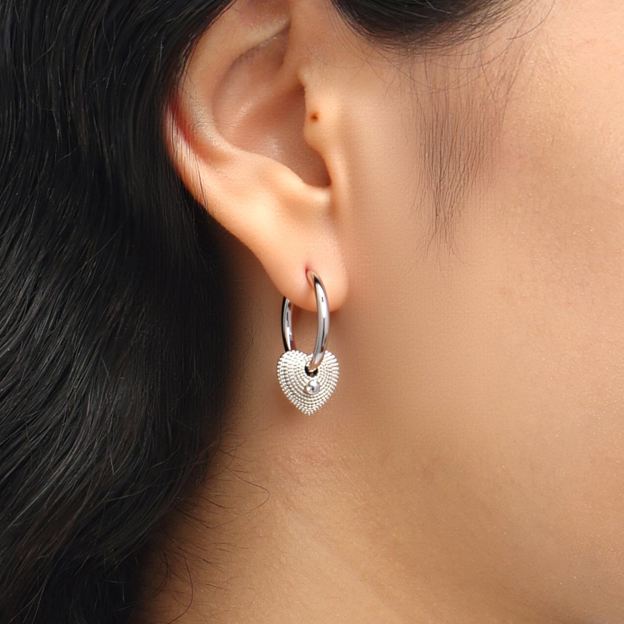 RSNY Shiny Heart Earrings - R2199A