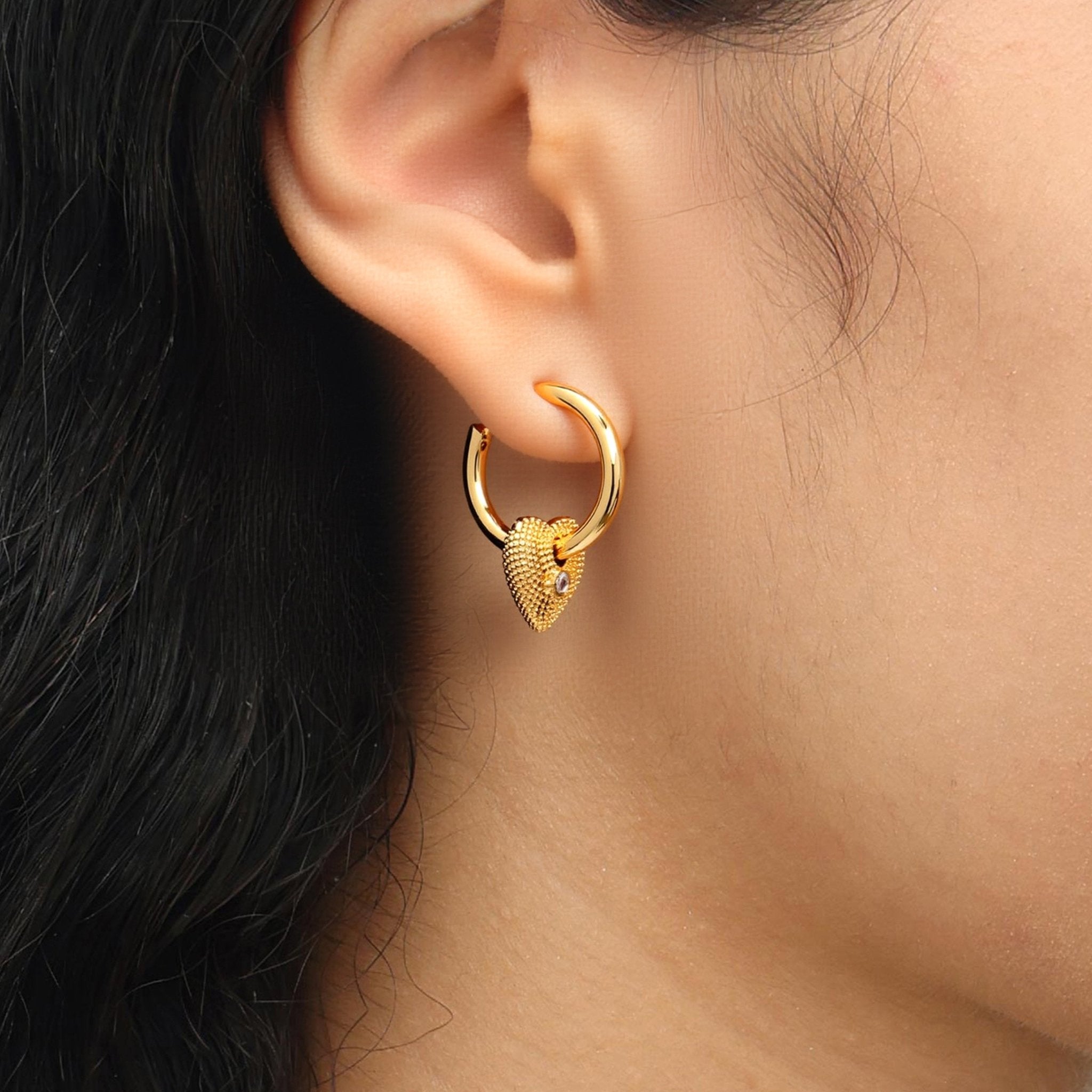 RSNY Shiny Heart Earrings - R2199B