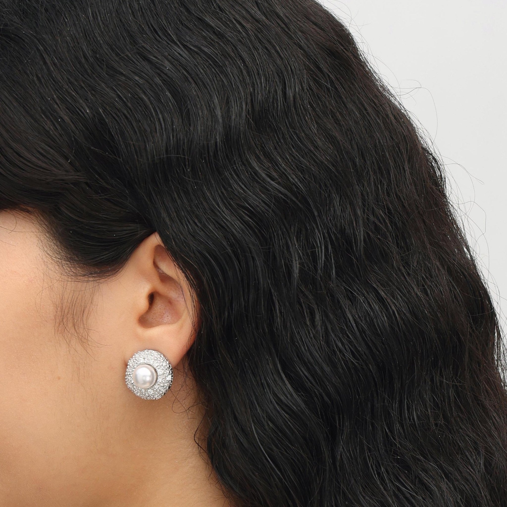 RSNY Shiny Pearl Stud Earrings - R2086A