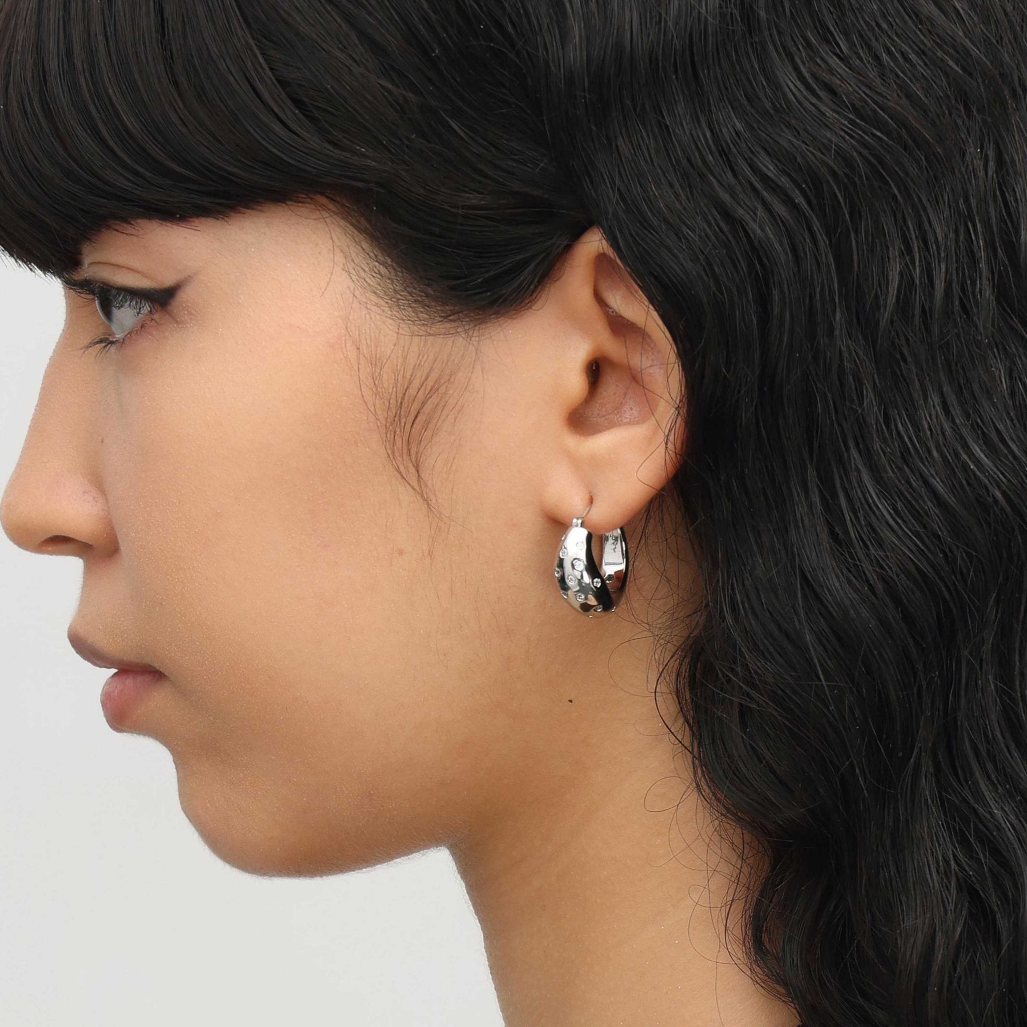 RSNY simple line earrings - R2123A
