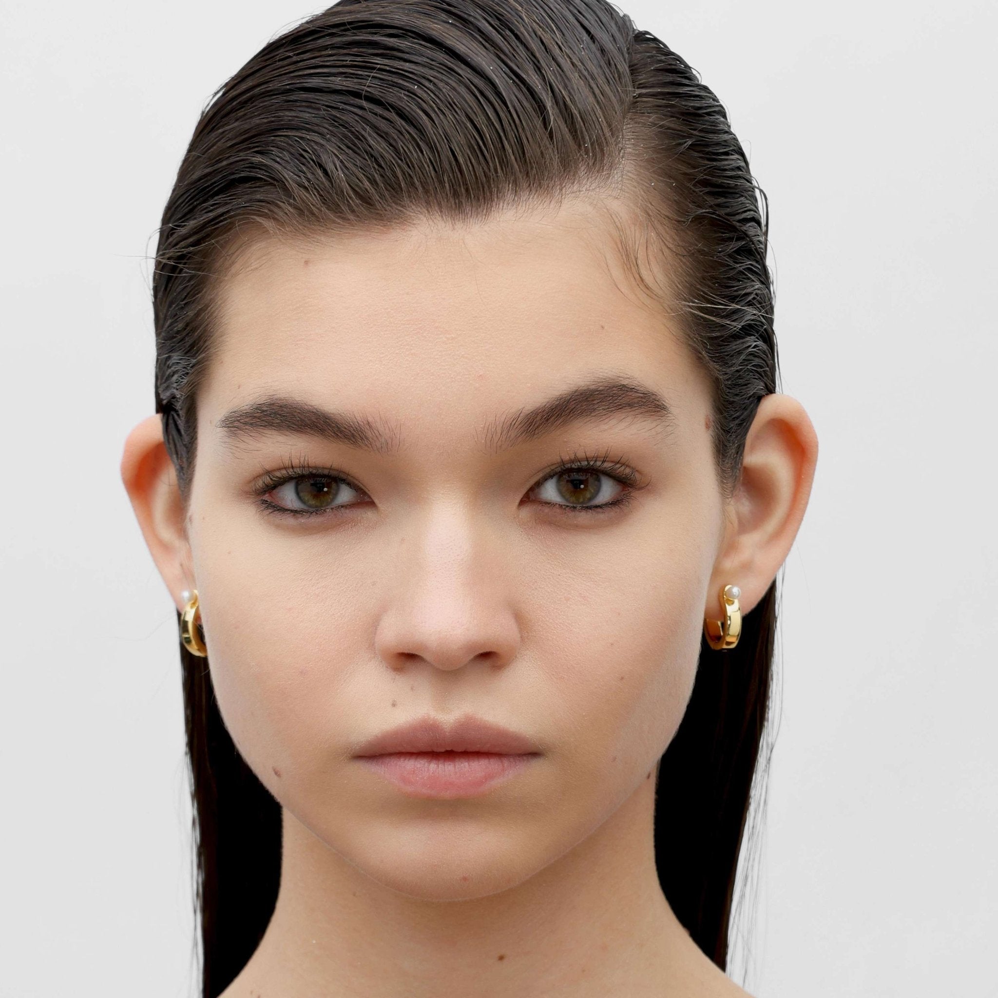 RSNY simple pearl earrings - R2110B