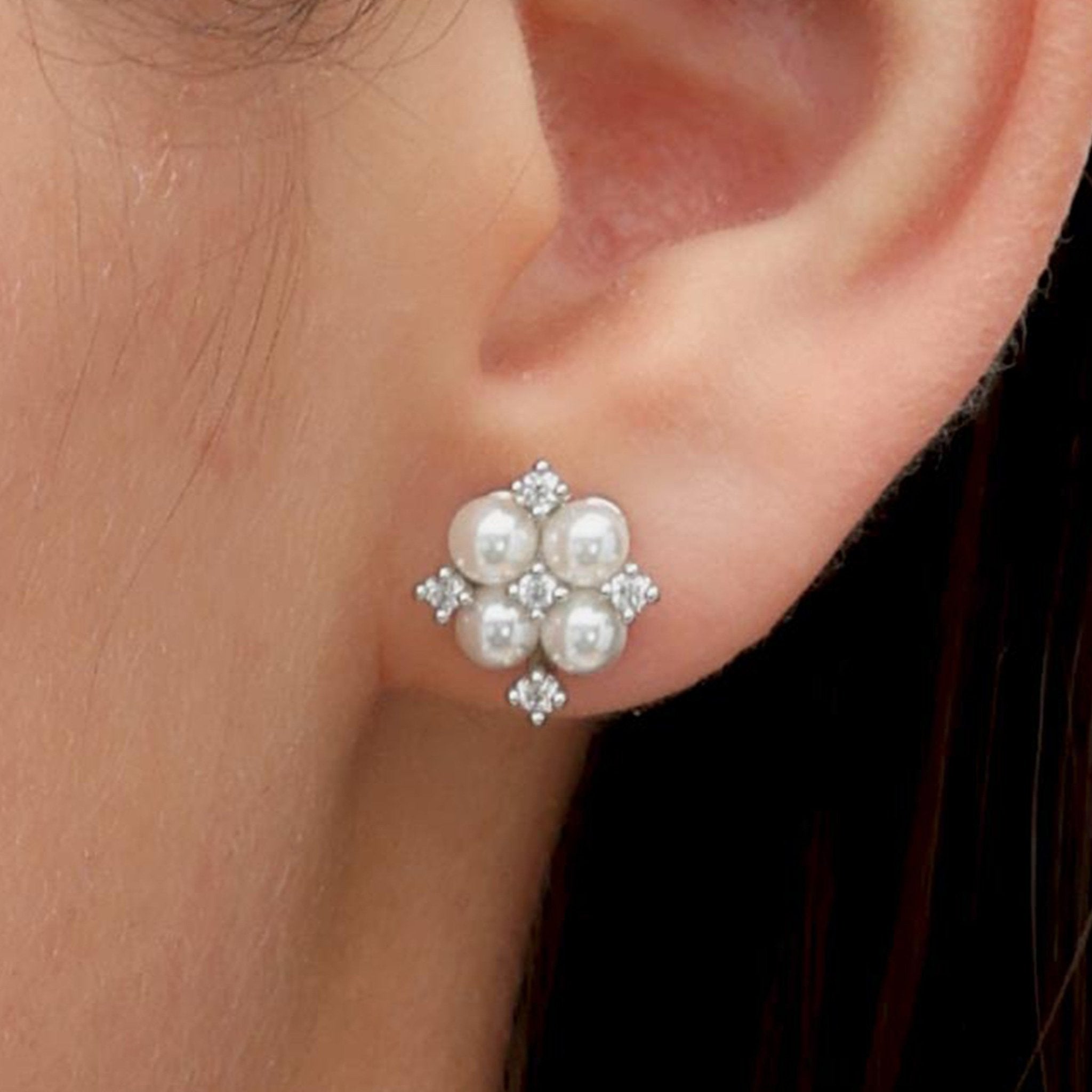 RSNY simple pearl stud earrings - R2165A