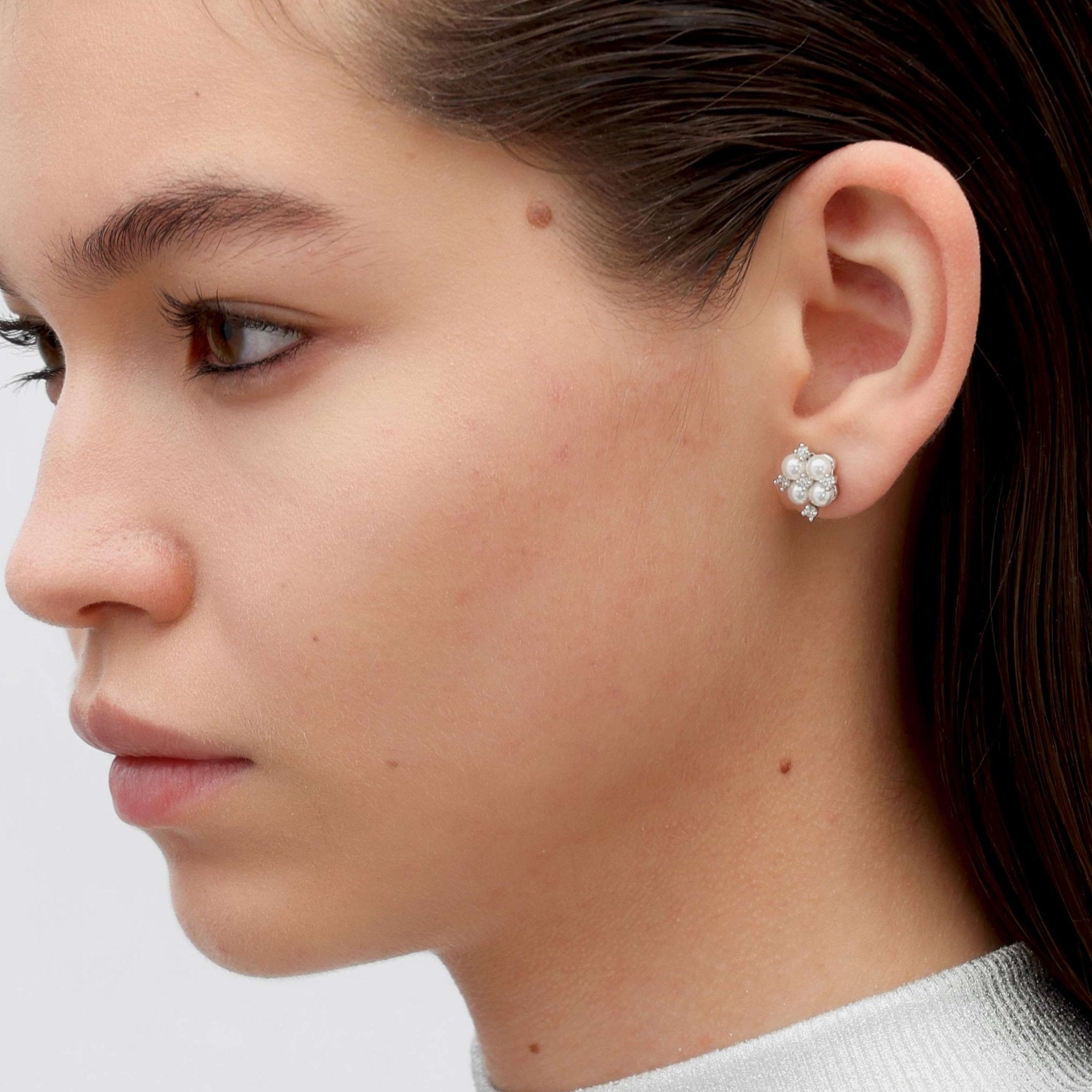 RSNY simple pearl stud earrings - R2165A