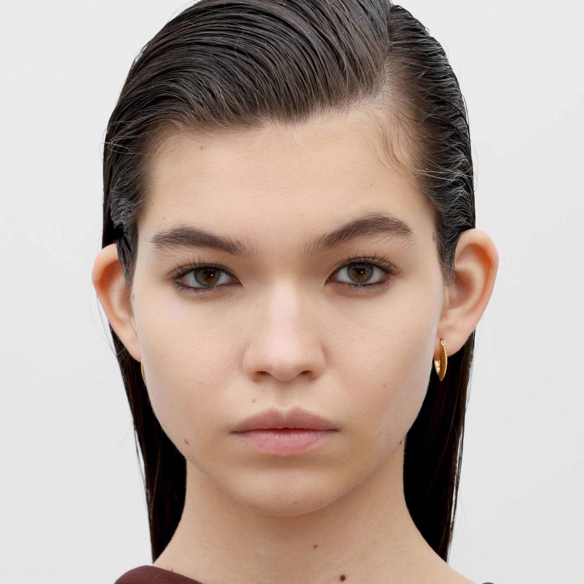 RSNY Simple Roman Earrings - R2149B