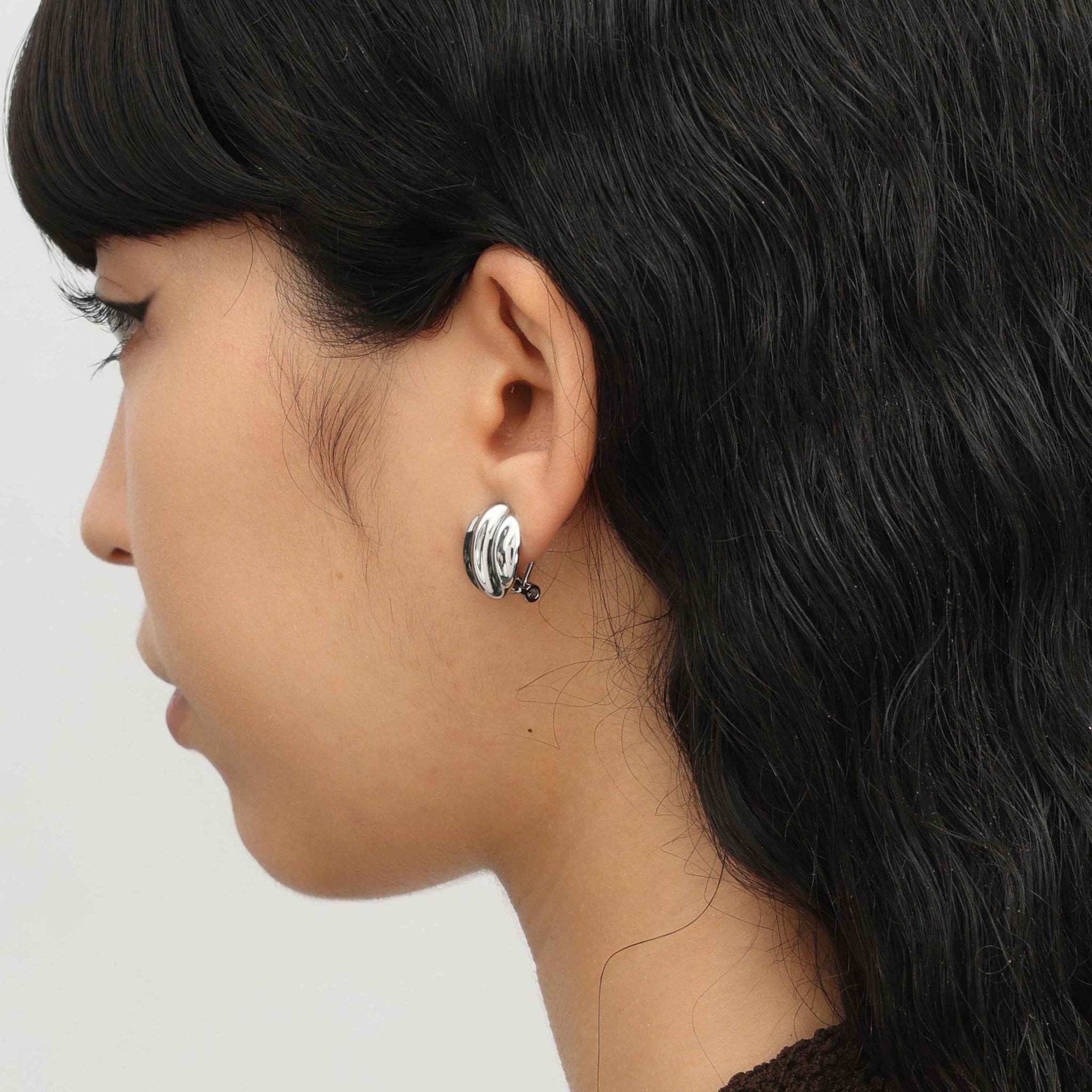 RSNY simple Roman stud earrings - R2125A