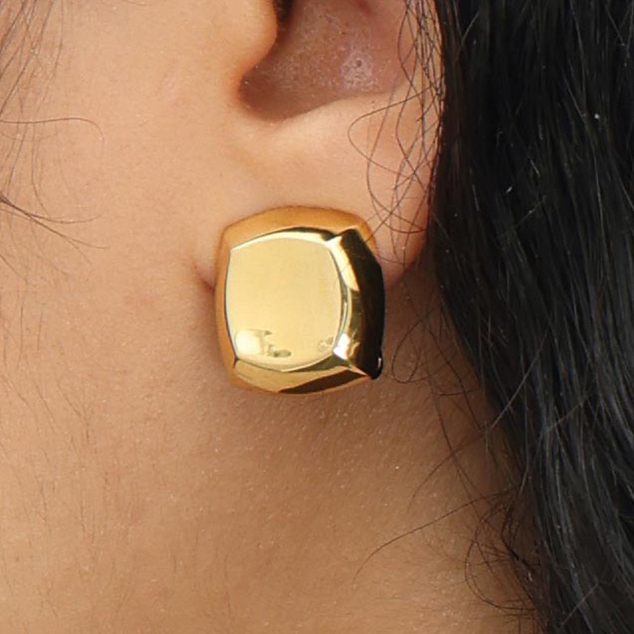 RSNY square diamond stud earrings - R2072B