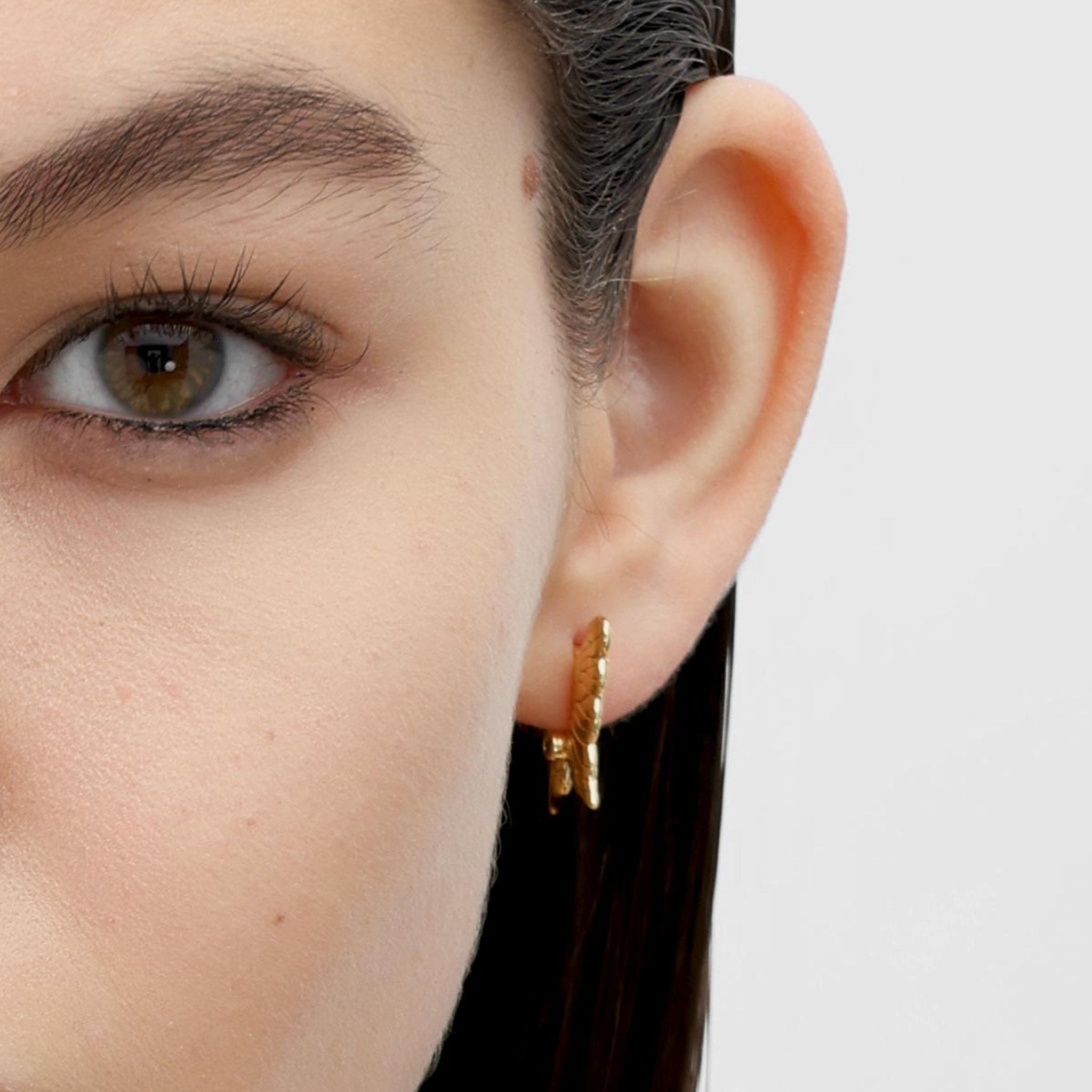 RSNY Textured Butterfly Earrings - R2175B