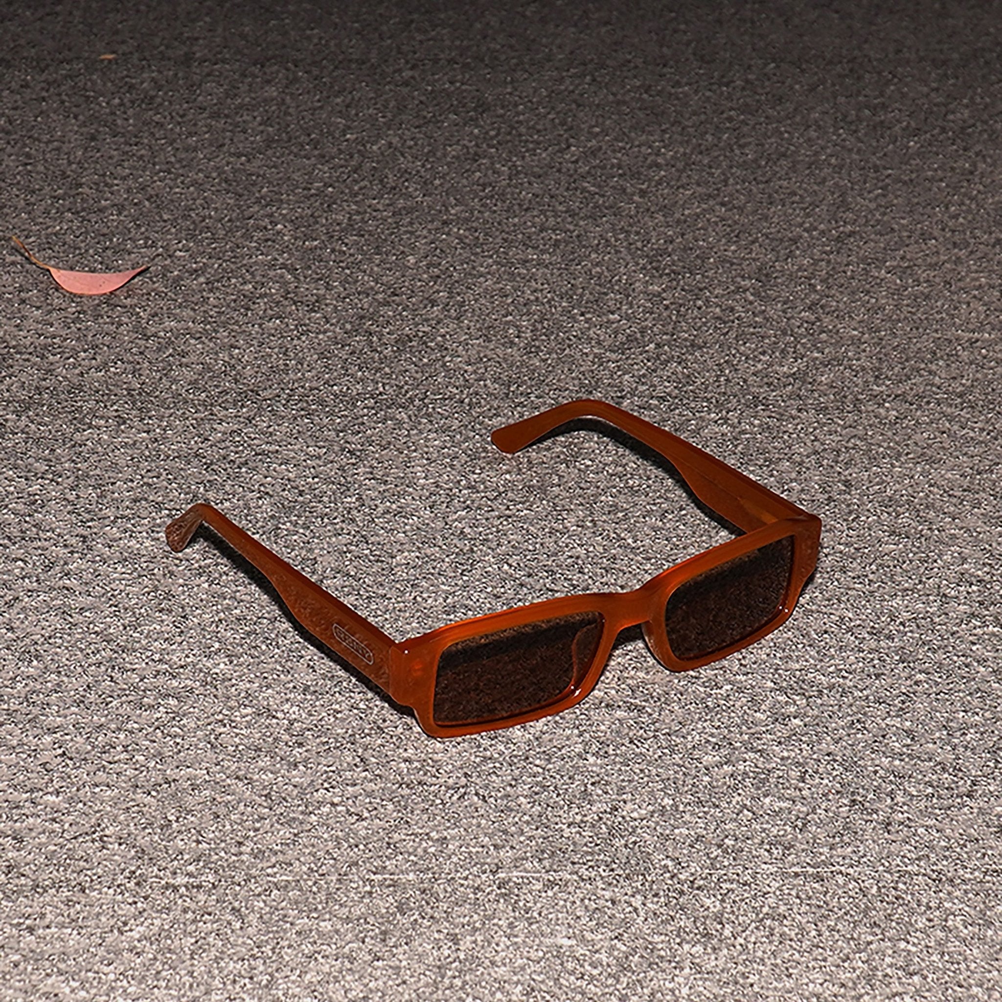 RSNY UN Falt square sunglasses - MJ0004B