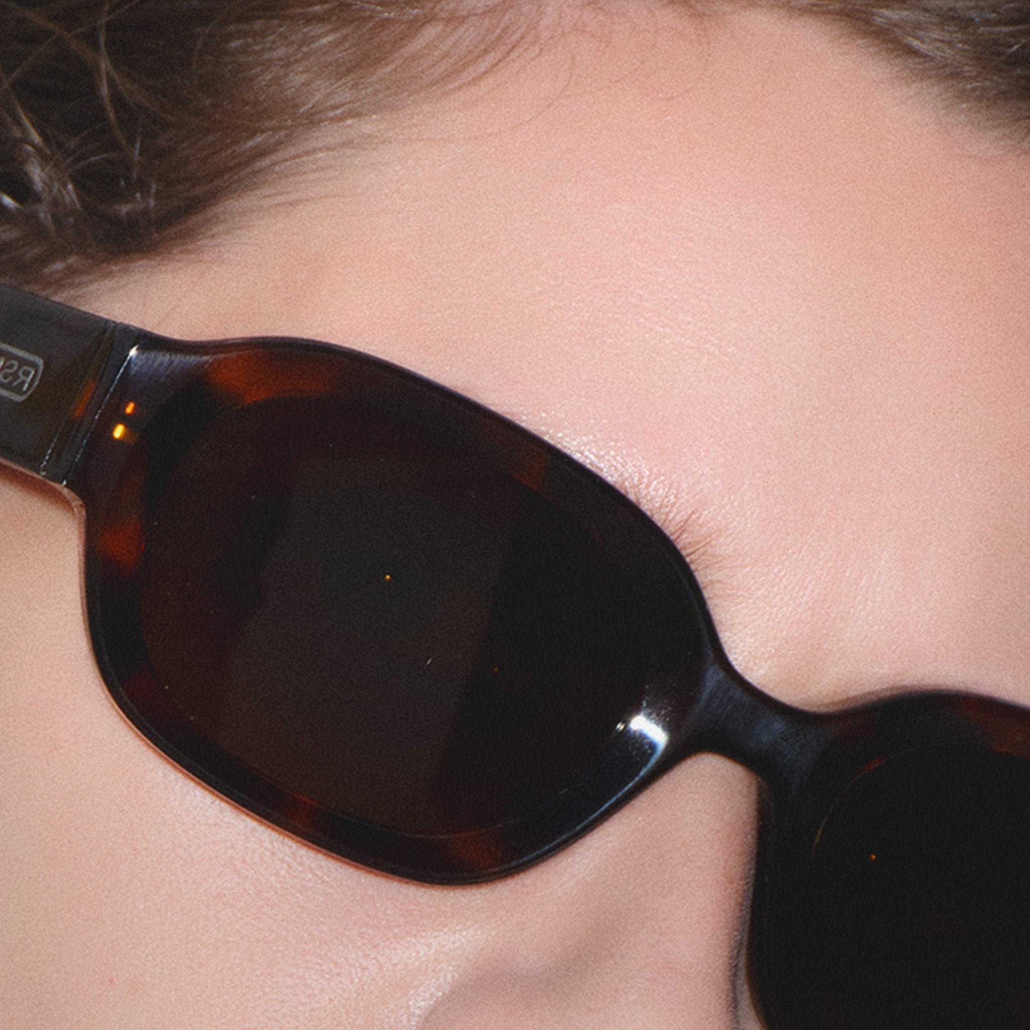 RSNY UN Retro Oval Sunglasses - MJ0007C