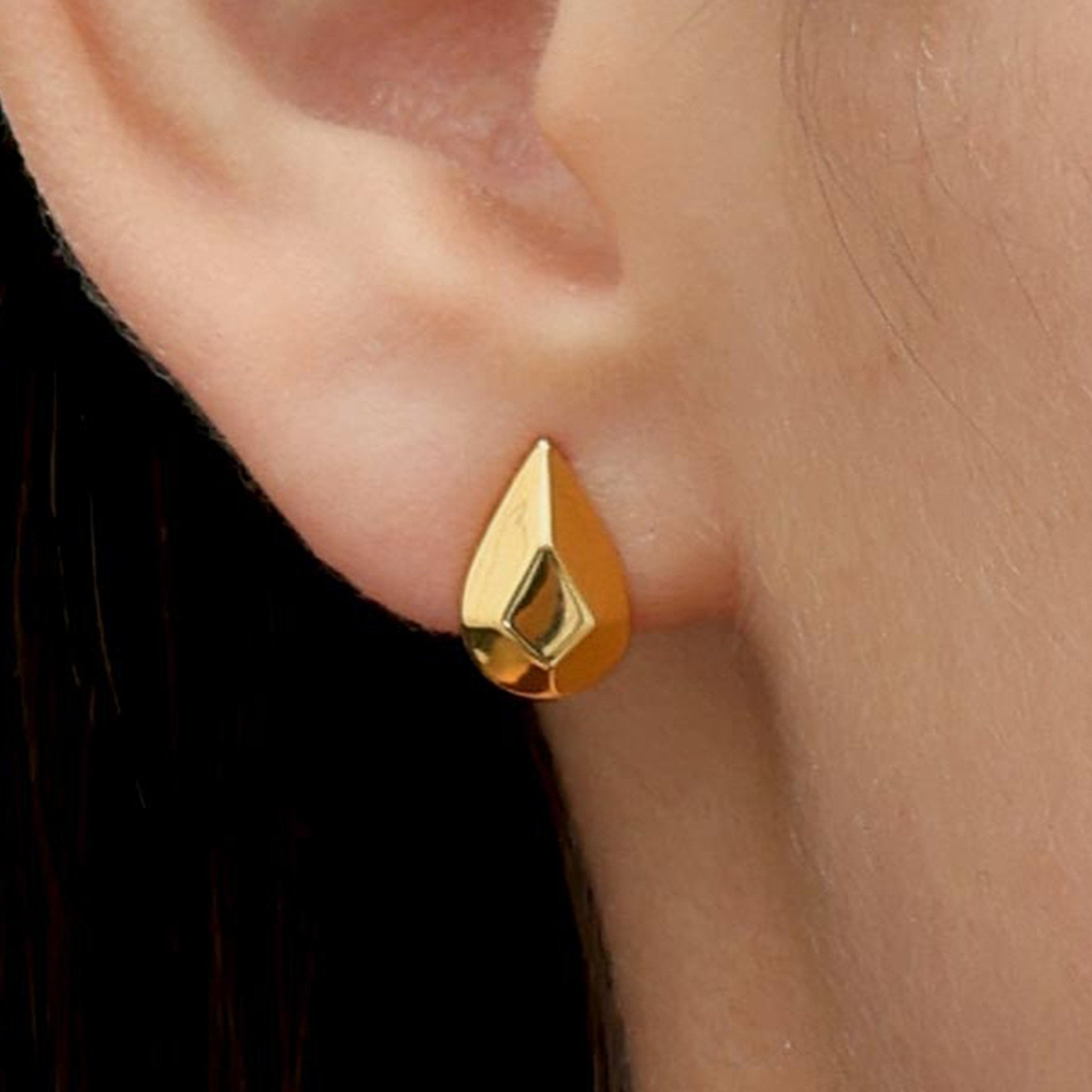 RSNY water drop diamond stud earrings - R2075B