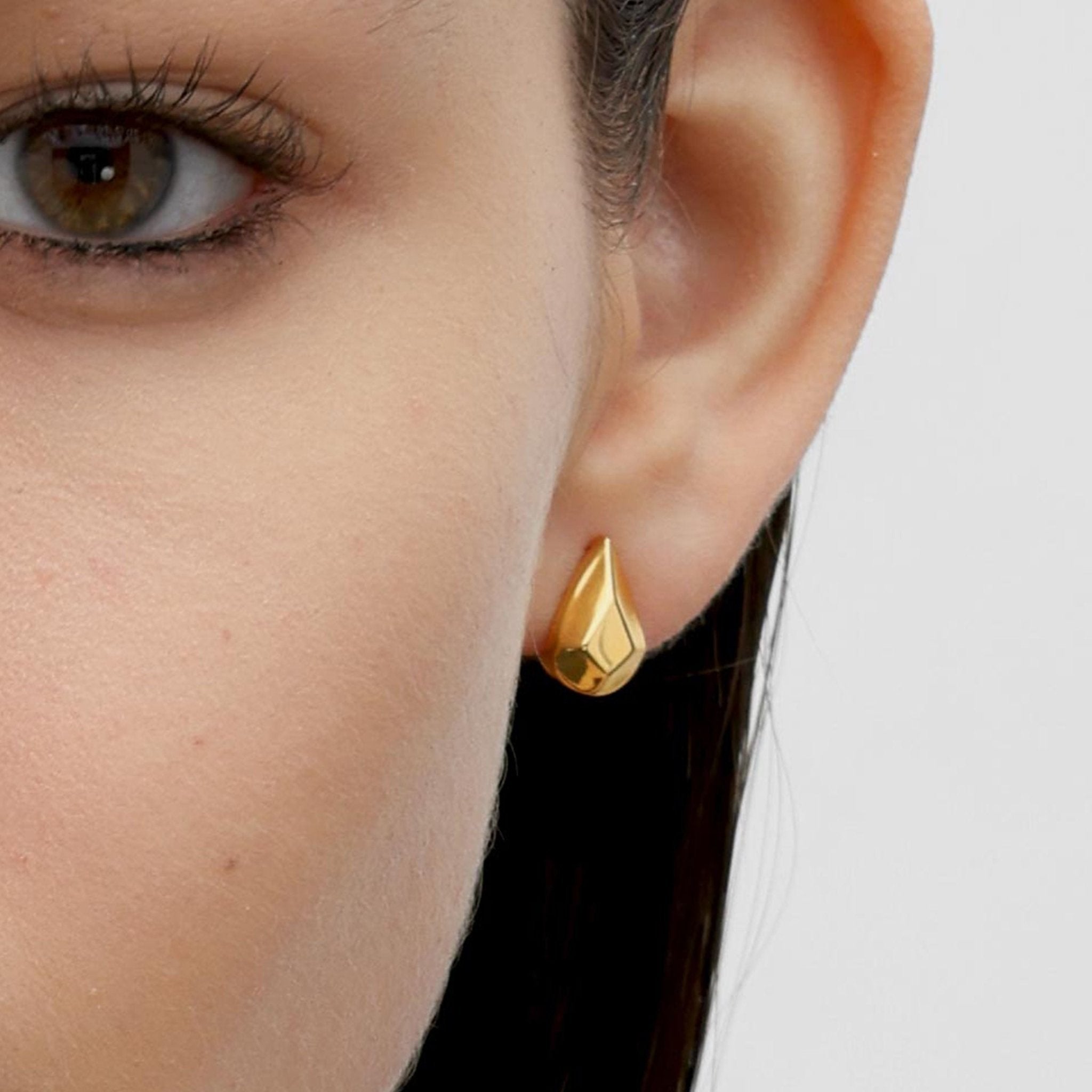 RSNY water drop diamond stud earrings - R2075B