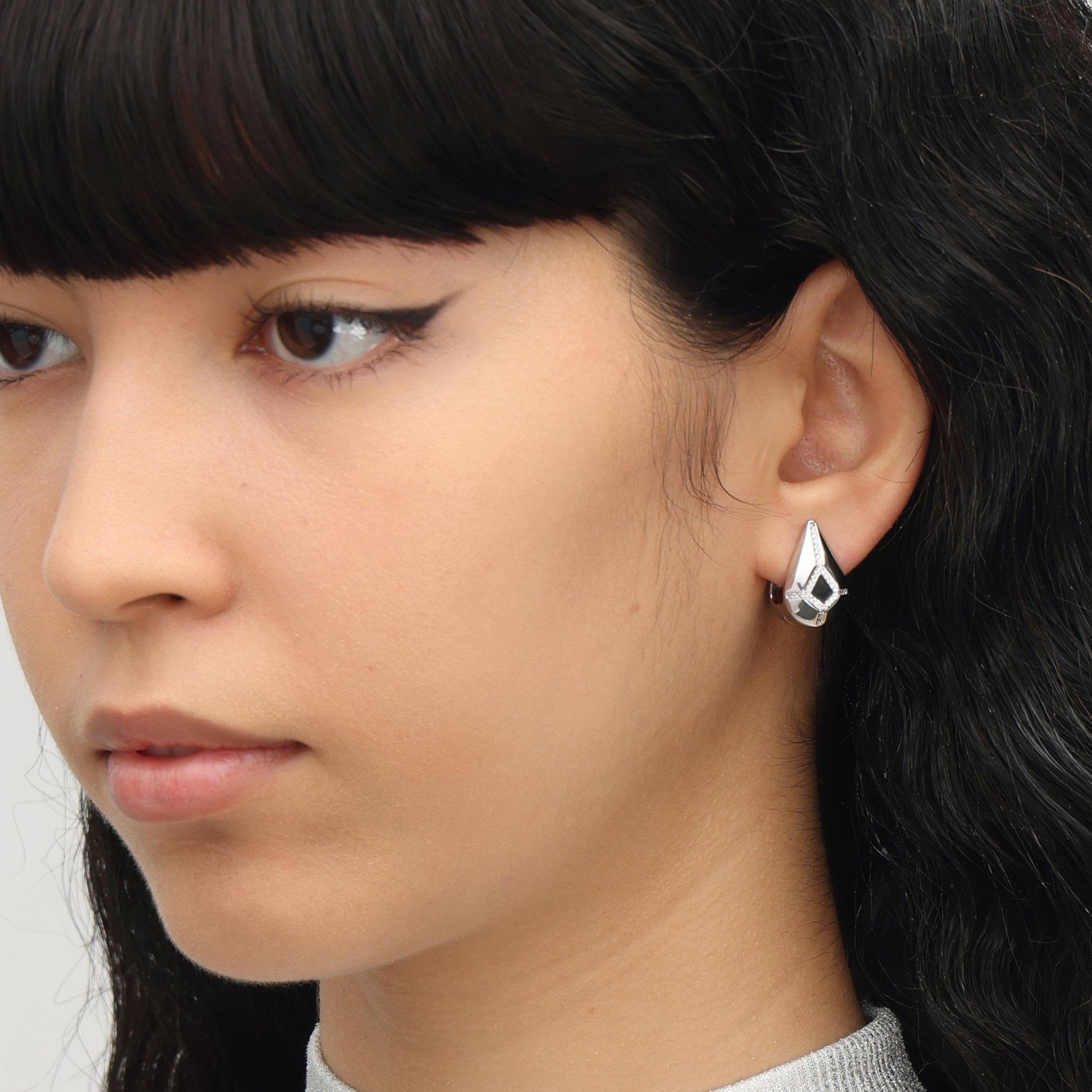 RSNY Water Drop Diamond Stud Earrings - R2112A